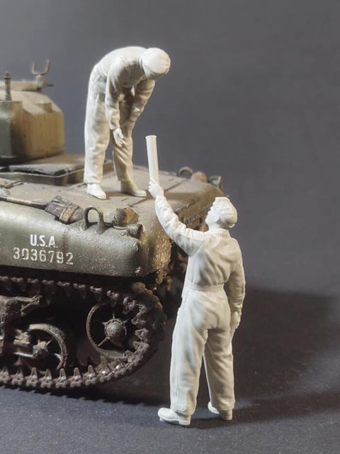 パンツァーアート FI35-234 1/35 75mm弾を積載するイギリスの戦車兵