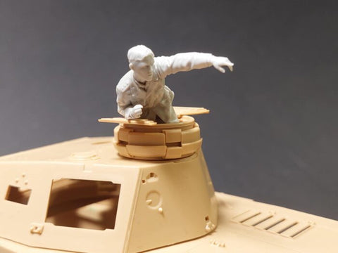 パンツァーアート FI35-250 1/35 DAK lll/IV戦車 戦車長