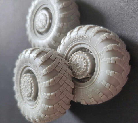 パンツァーアート RE35-820 1/35 MAN LKW 7t mil ロードホイール (コンティネンタルl HCS)