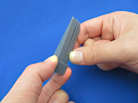 シモムラアレック AL-K199 挟んで曲げるだけ!この字フックが簡単に!「ワニラ」