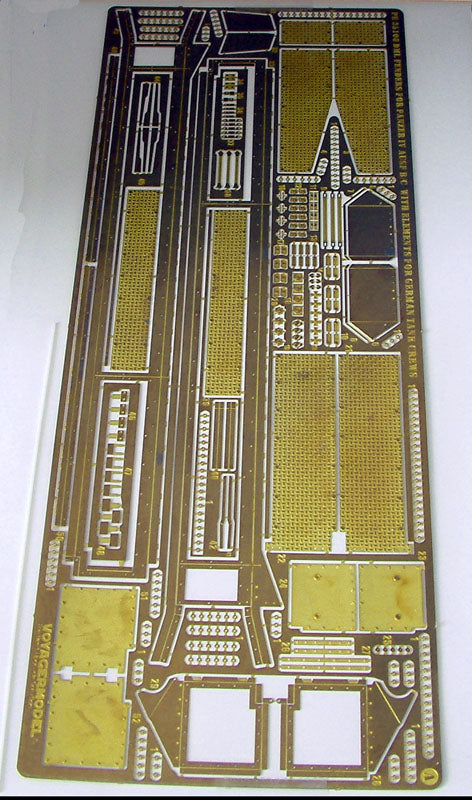 ボイジャーモデル PE35108 1/35 Ⅳ号戦車B/C型 フェンダーエッチングセット(ドラゴン6297用)