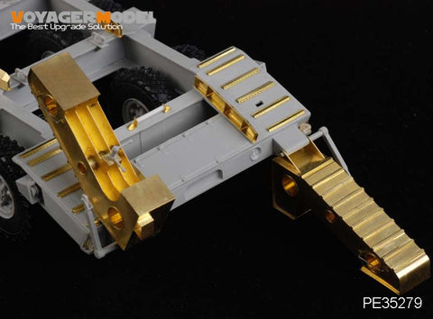 ボイジャーモデル PE35279 1/35 ロシア MAZ/ChMZAP-5247G (トランぺッター00211/00212)