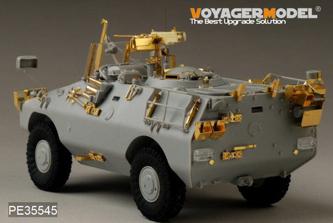 ボイジャーモデル PE35545 1/35 現用イタリア陸軍 プーマ 4X4軽装甲偵察車(トランぺッター05525)