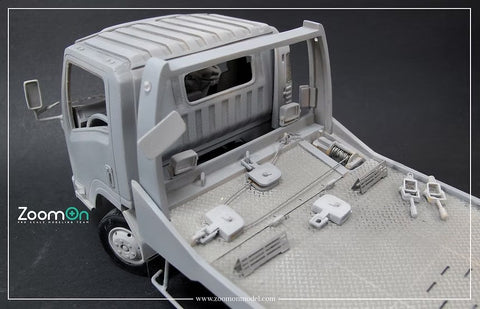 ZoomOn Z060 1/24 いすゞ エルフ フラットベッド 車載専用車