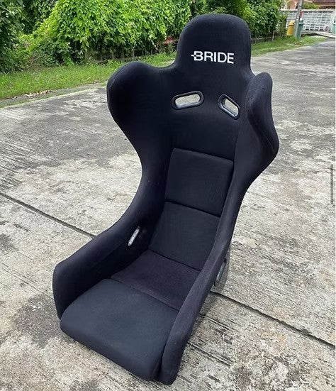 ZoomOn Z192 1/24 ブリッド Maxis I バケットシート