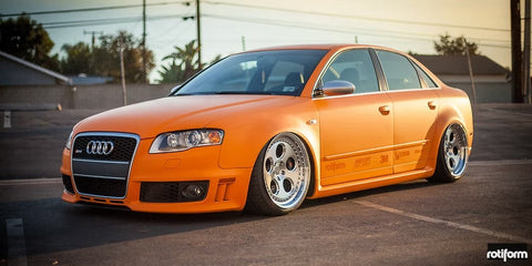 ZoomOn ZR030 1/24 18インチ Rotiform DIA ホイールセット