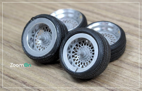 ZoomOn ZR039 1/24 16インチ SSR フォーミュラメッシュ ホイールセット