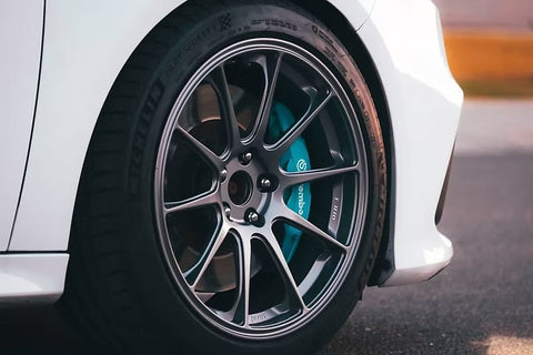 ZoomOn ZR047 1/24 16インチ Titan7 T-R10 ホイールセット