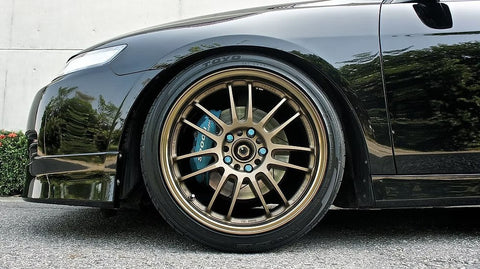 ZoomOn ZR048 1/24 18インチ レイズ RE30 ホイールセット