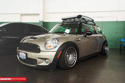 ZoomOn ZR052 1/24 18インチ Mtechnica Turbo ホイールセット