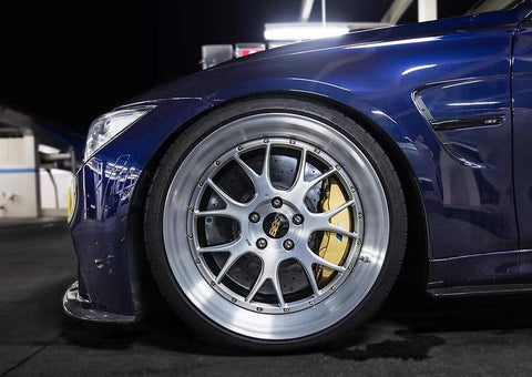 ZoomOn ZR084 1/24 20インチ BBS LM-R ホイールセット