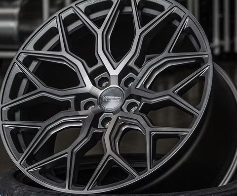 ZoomOn ZR102 1/24 19インチ Vossen HF-2 ホイールセット