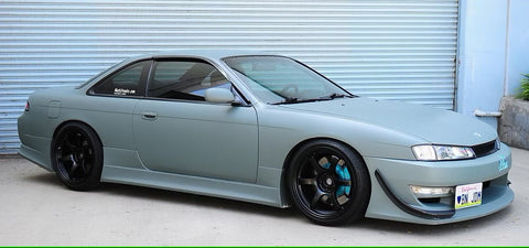 ZoomOn ZR130 1/24 15 インチ レイズ 57DR ホイールセット