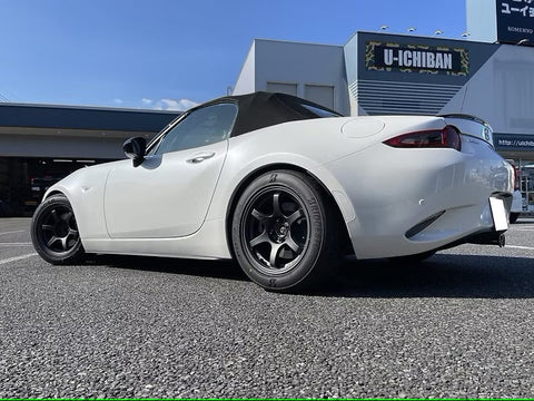 ZoomOn ZR130 1/24 17インチ レイズ 57DR ホイールセット