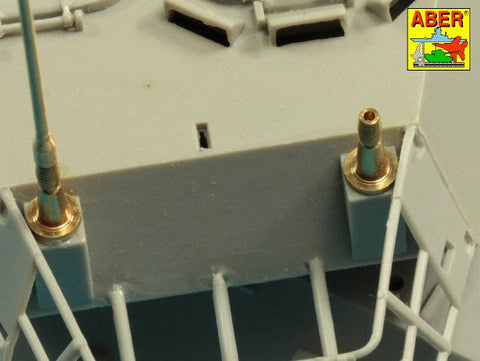 アベール R44 1/35  2NATO アンテナセット ＆マウントベース