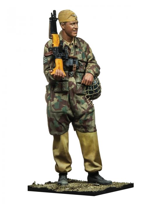 アンドレアミニチュアズ EK16-F006 1/16 降下猟兵 1944年 – ホビー