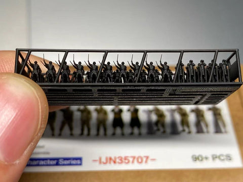 バンカースタジオ IJN35707 1/350 WWII日本海軍 フィギュアセット 7 乗組員 戦闘中 1930-1945年