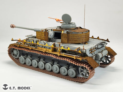 ETモデル P35-044 1/35 WWII ドイツ III号IV号戦車（Ostketten）ワークブル履帯(3Dプリント)