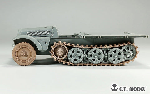 E.T.モデル P35-124 1/35 WWII ドイツ Sd.Kfz.250/Sd.Kfz.10用 自重変形タイヤ(ドラゴン用)
