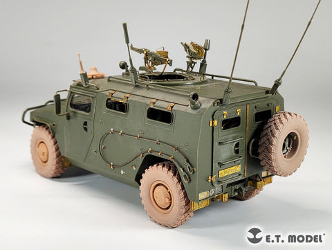 E.T.モデル P35-154 1/35 ロシア GAZ-233014 ティーグル  自重変形ホイール(モンモデル用)