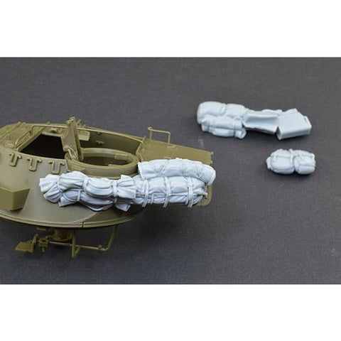 エウレカXXL ER-3569 1/35 M18ヘルキャット用積荷セットレジンパーツ×7（タミヤ用）