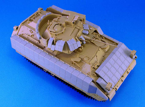 （生産休止中）レジェンド LF1168 1/35 M2 ブラッドリー ERA セット (タミヤ/アカデミー)