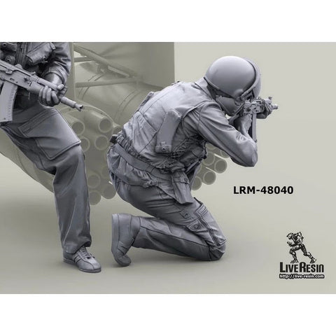 ライブレジン LRM48040 1/48 現用 ロシア ヘリコプターパイロット アフガン戦争 9