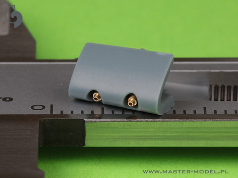 マスター AM-48-185 1/48 P-51B マスタング - 武装と照準器ディテールセット（エデュアルド用）