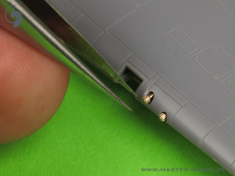 マスター AM-72-158 1/72 ホーカー ハリケーン Mk.IIb ブローニング .303 口径バレルチップ・ビードサイトマウント