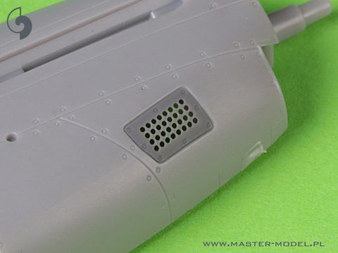 マスター AM-72-171 1/72 P-51 マスタング - キャブレターエアフィルターカバー - 標準穴タイプ (アロマホビー用)