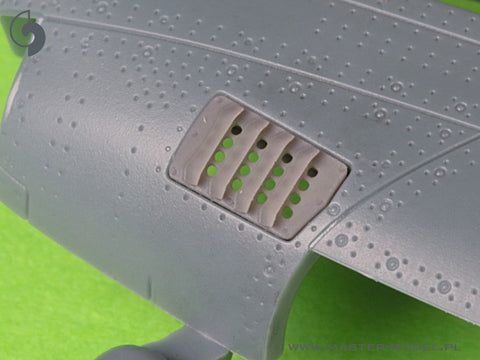 マスター AM-72-176 1/72 P-51 マスタング - キャブレター エアフィルター カバー - RAF ルーバー タイプ - バージョン B (エデュアルド用)