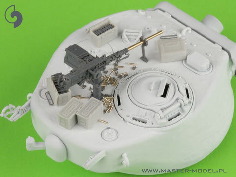 マスター GM-35-063 1/35 ブローニング M2HB .50 口径 (12.7mm)  戦車マウント用機関銃 - WWII型 (初期のトレイを備えた初期の M23 クレードル)