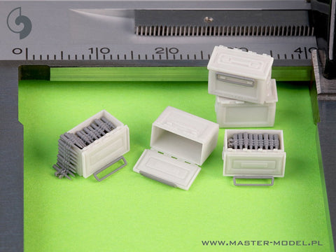 マスター GM-35-067 1/35 ブローニング M2 .50 口径機関銃用 M2 弾薬箱 - WWII型  (6個) オープン