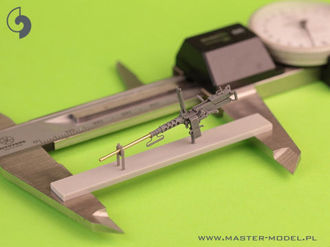 マスター GM-35-069 1/35 ブローニング M2HB .50 cal (12,7mm) - タンクマウント - WWII 初期バージョン (D69820 クレイドル スモール50 弾薬缶 D68375)