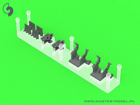 マスター SM-350-118 1/350 フランス軽巡洋艦マルセイエーズの武装 - 152mm（9個）・90mm（8個）・13.2mm（8個）砲身 樹脂製マウント付き（トランペッター用）