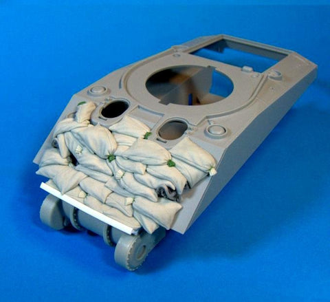 パンツァーアート RE35-172 1/35 M4シャーマン サンドバッグアーマー(初期車体用)