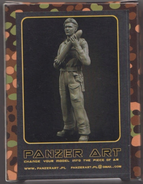 パンツァーアート FI35-051 1/35 イギリス人 RAC 北 アフリカ ローディング 75mm 弾薬補給兵 No.1