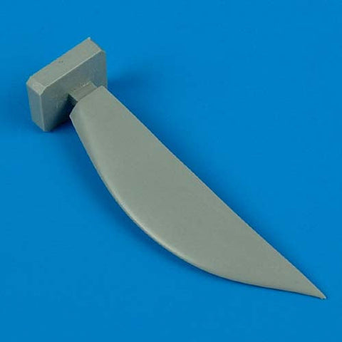 クイックブースト 48262 1/48 F-105 サンダーチーフ 下部胴体垂直安定板（ホビーボス用）