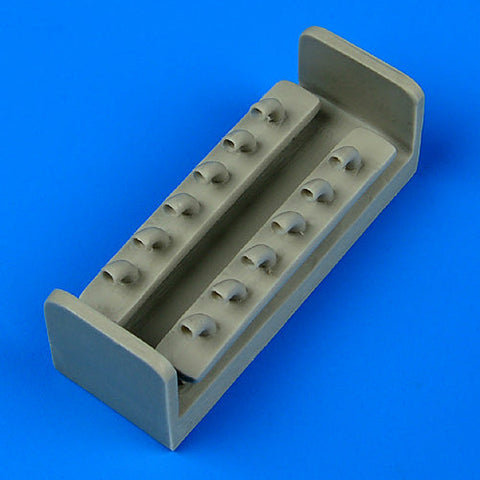 クイックブースト 48688 1/48 P-40E キティホーク 排気管（イタレリ/AMT用）