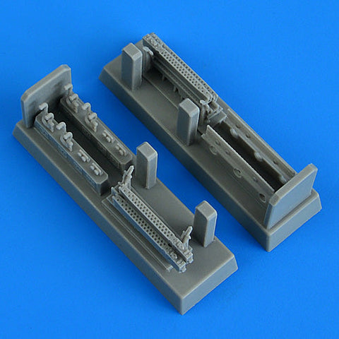 クイックブースト 49065 1/48 ミル Mi-8MT/Mi-17 ASO-2V フレアディスペンサー(搭載状態) (AMK用)