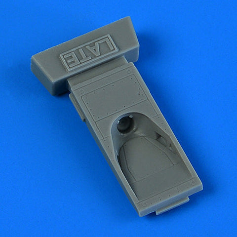 クイックブースト 49093 1/48 A-10A/C サンダーボルト II 空中給油注入口 開状態 後期型（アカデミー用）