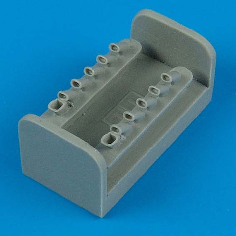 クイックブースト 72092 1/72 IL-2 1/72 シュトルモビク 排気管（エデュアルド用）