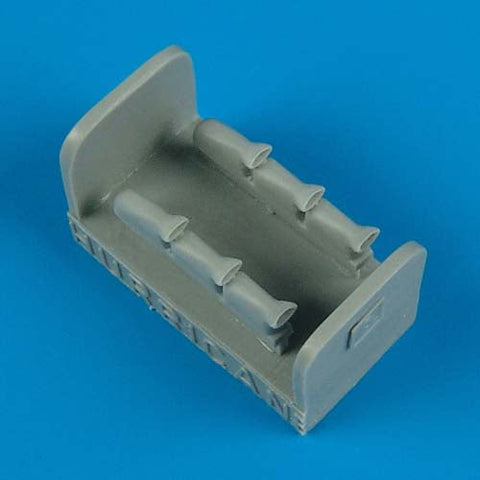 クイックブースト 72310 1/72 ハリケーンMk.IIC フィッシュテイル型排気管（エアフィックス用）