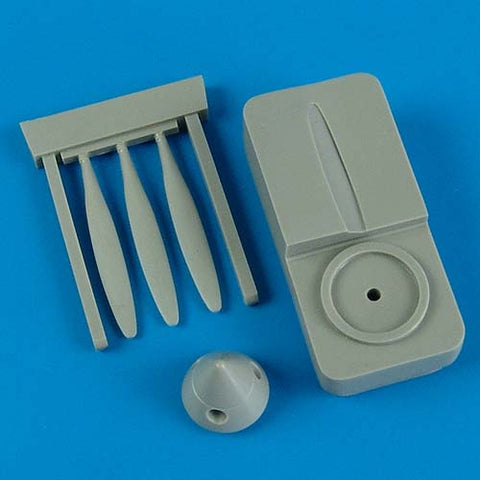 クイックブースト 72364 1/72 P-40B/C トマホーク プロペラ スピナーと取付治具（エアフィックス用）