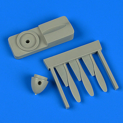 クイックブースト 72563 1/72 Yak-3 1/72 プロペラ(ジグ付)（ZVEZDA/ハセガワ用）