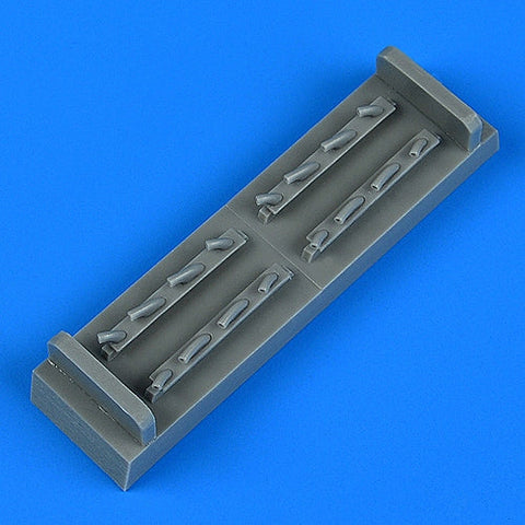 クイックブースト 72638 1/72 Pe-2 排気口 （ZVEZDA用）