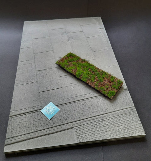 リアリティインスケール 35309 1/35 芝生と別個のマンホールカバーのある工業用ヤード - 21.5 x