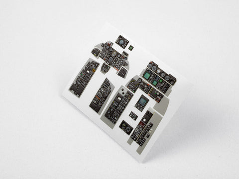 レッドフォックススタジオ RFSQS-32013 1/32 F-4G ファントム II "野生のイタチ" (レベル用)