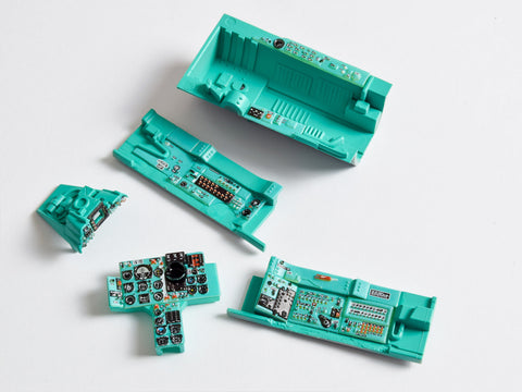 レッドフォックススタジオ RFSQS-32016 1/32 MiG-21MF フィッシュベッド-J (トランぺッター用)