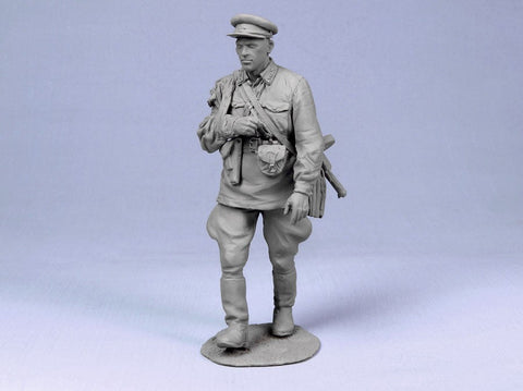 タンクモデル T-35056 1/35 ロシア 士官 夏 1941 1体